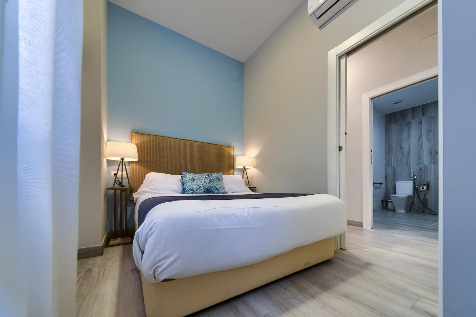 Holidays2Malaga Suites