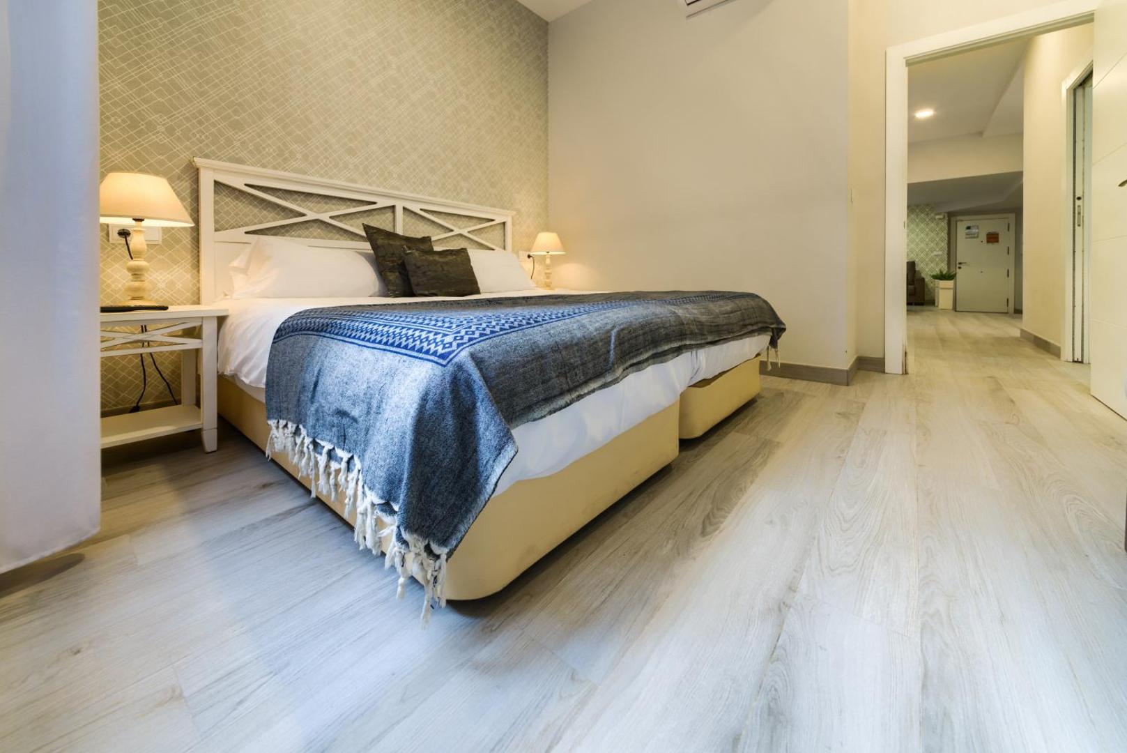 Holidays2Malaga Suites