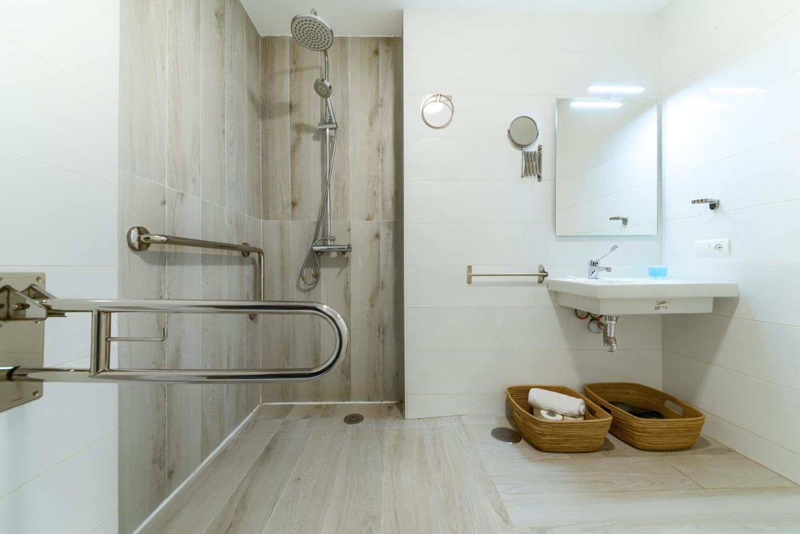 Holidays2Malaga Suites