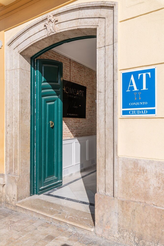 Home Art Apartments Málaga