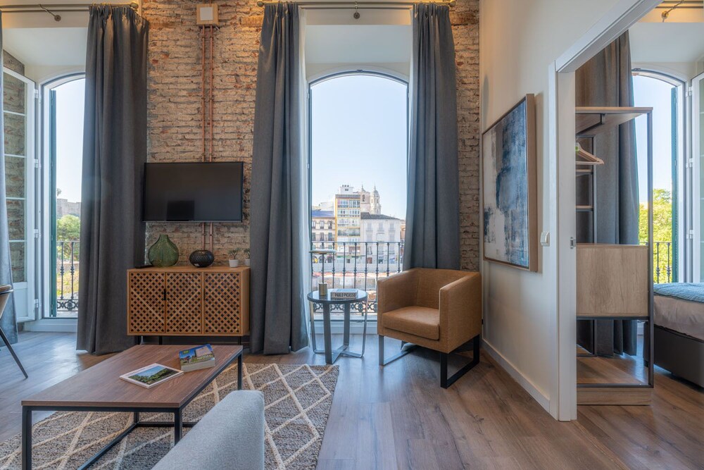Home Art Apartments Málaga