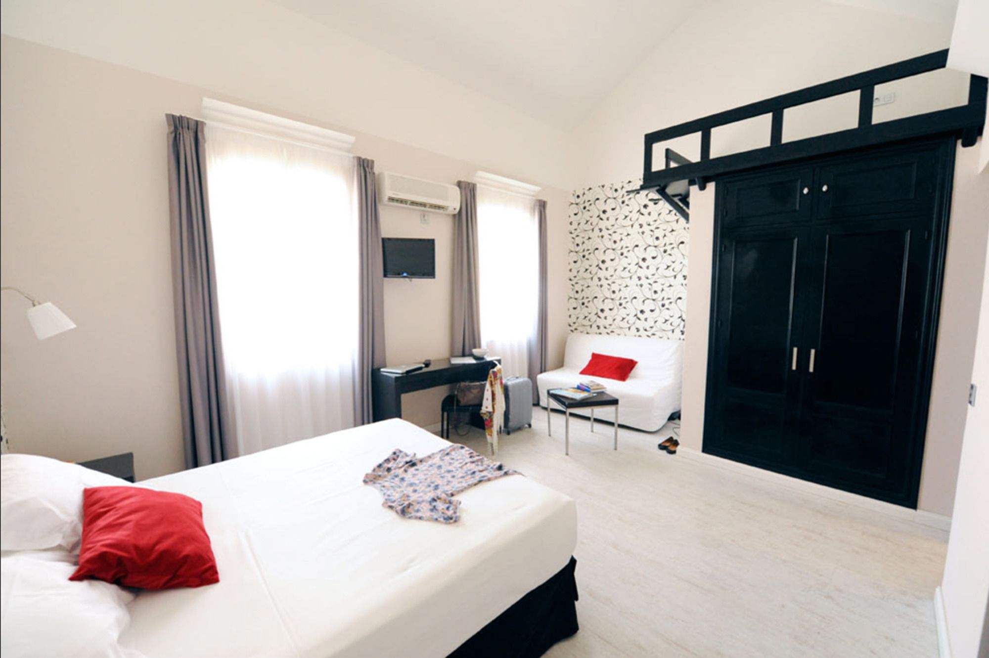 Hostal Domus