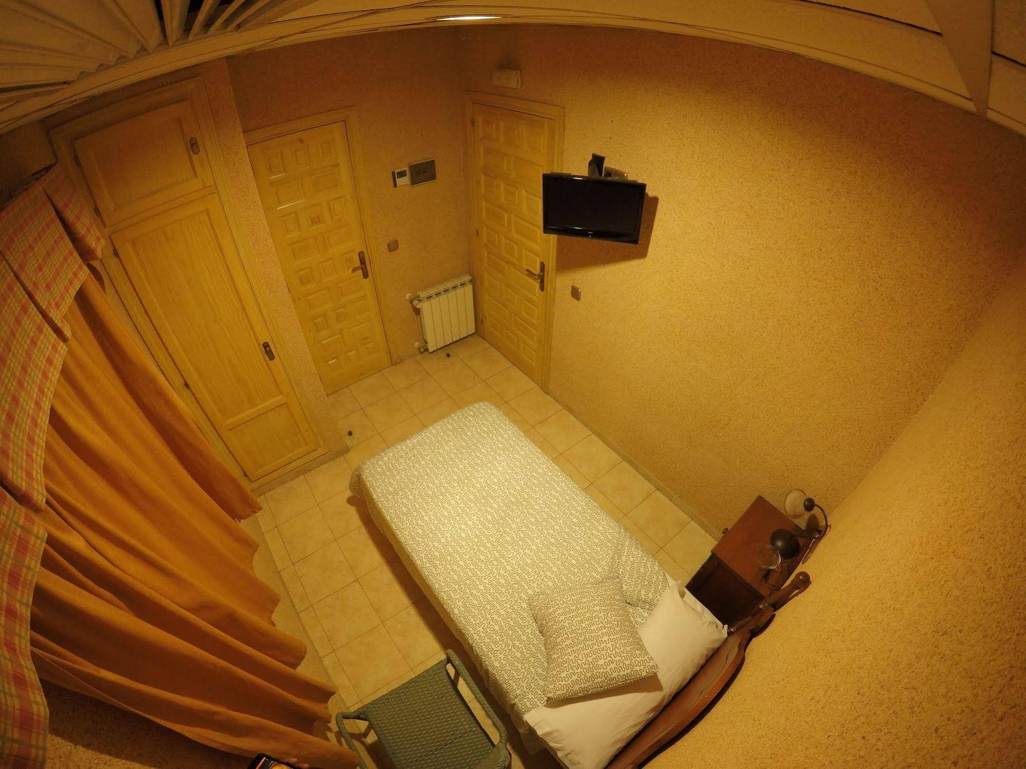 Hostal La Casa de Enfrente