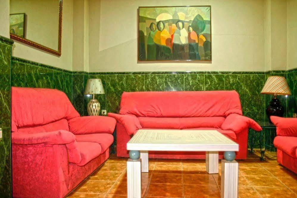 Hostal La Casa de Enfrente