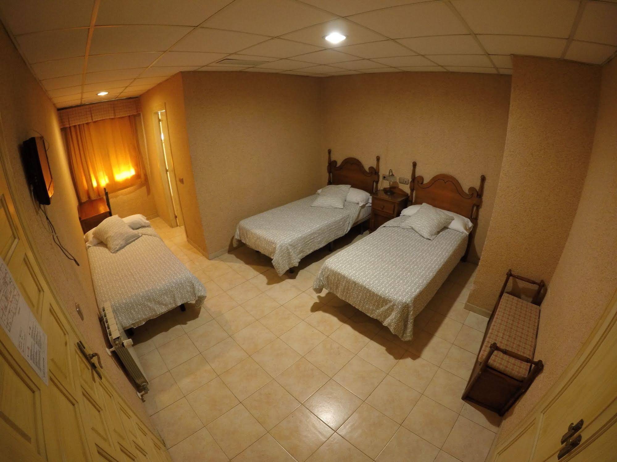 Hostal La Casa de Enfrente