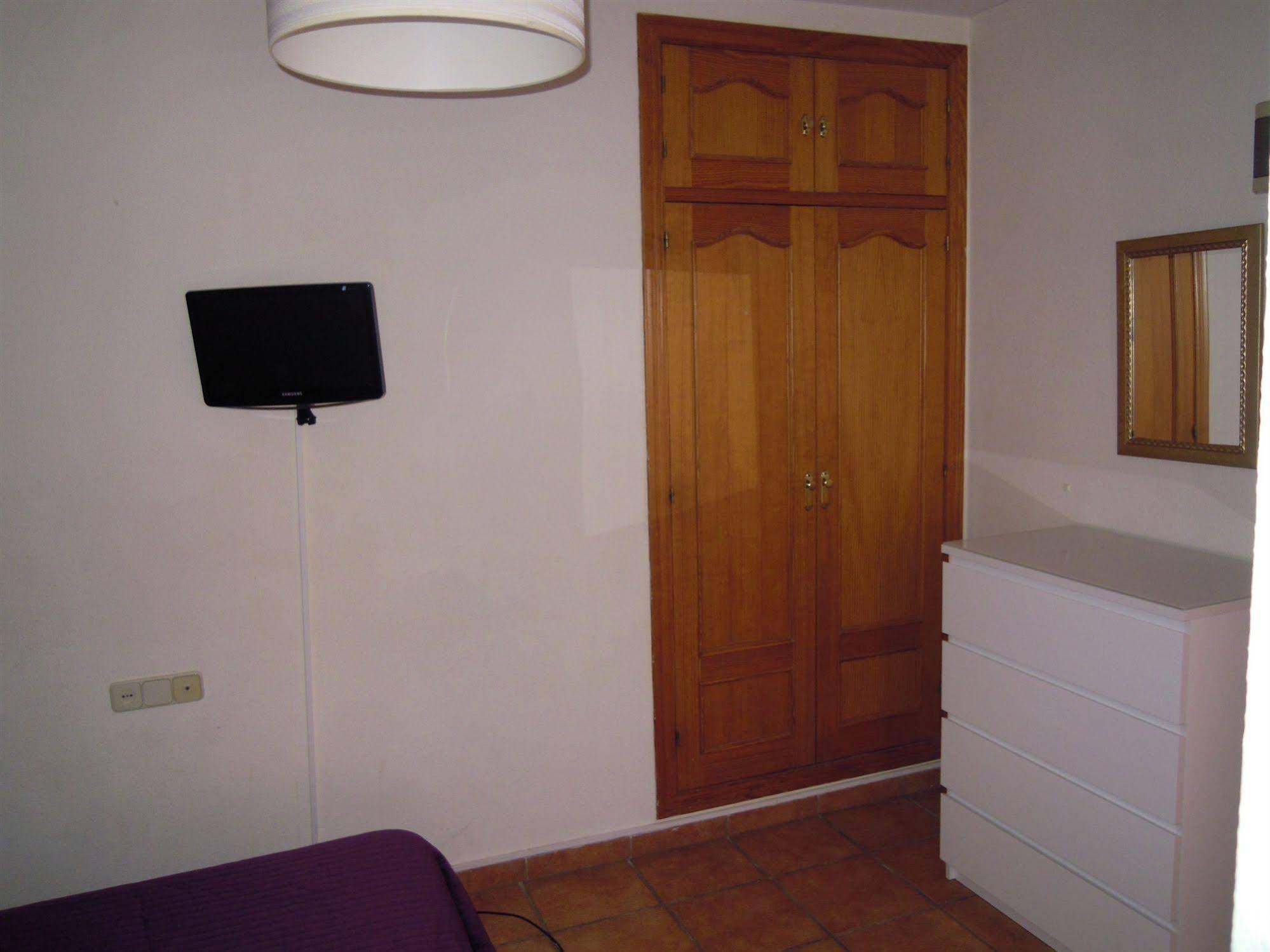 Hostal Moscatel