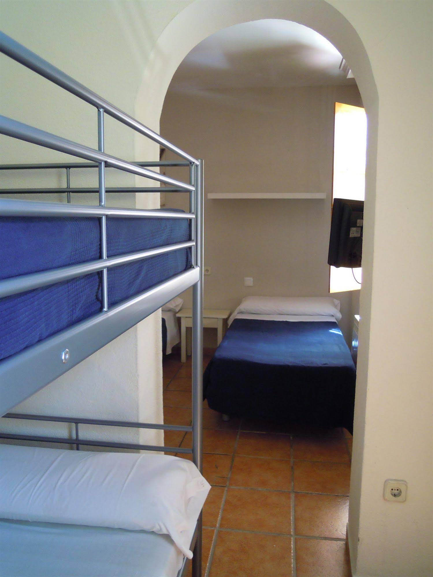 Hostal Moscatel