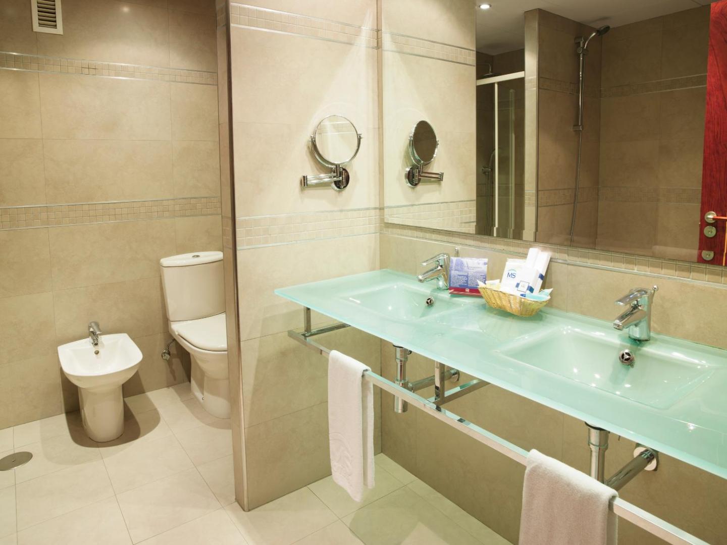 Hotel MS Maestranza