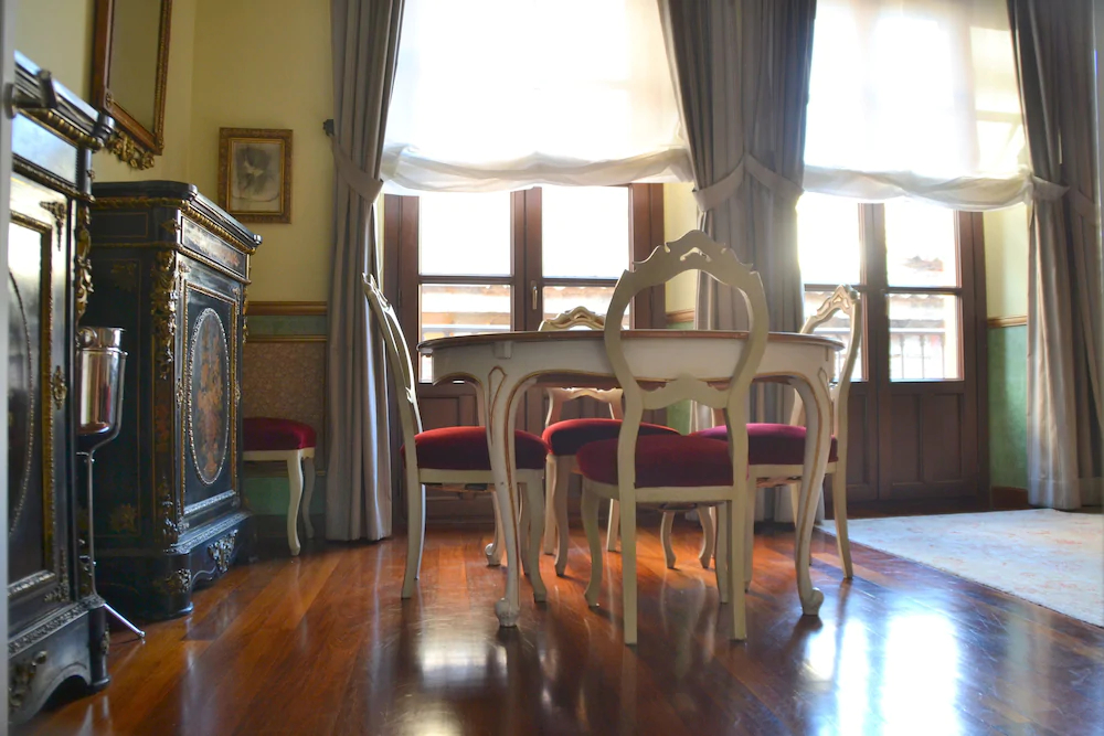 La Mansion De Calle Compania