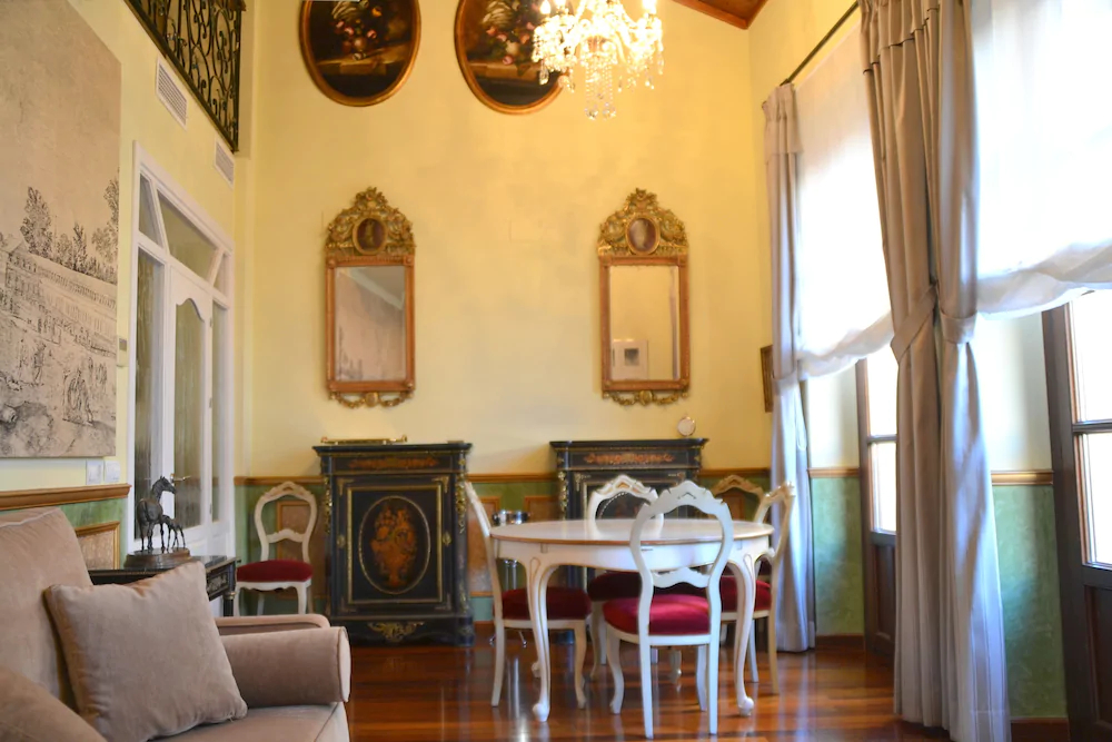 La Mansion De Calle Compania