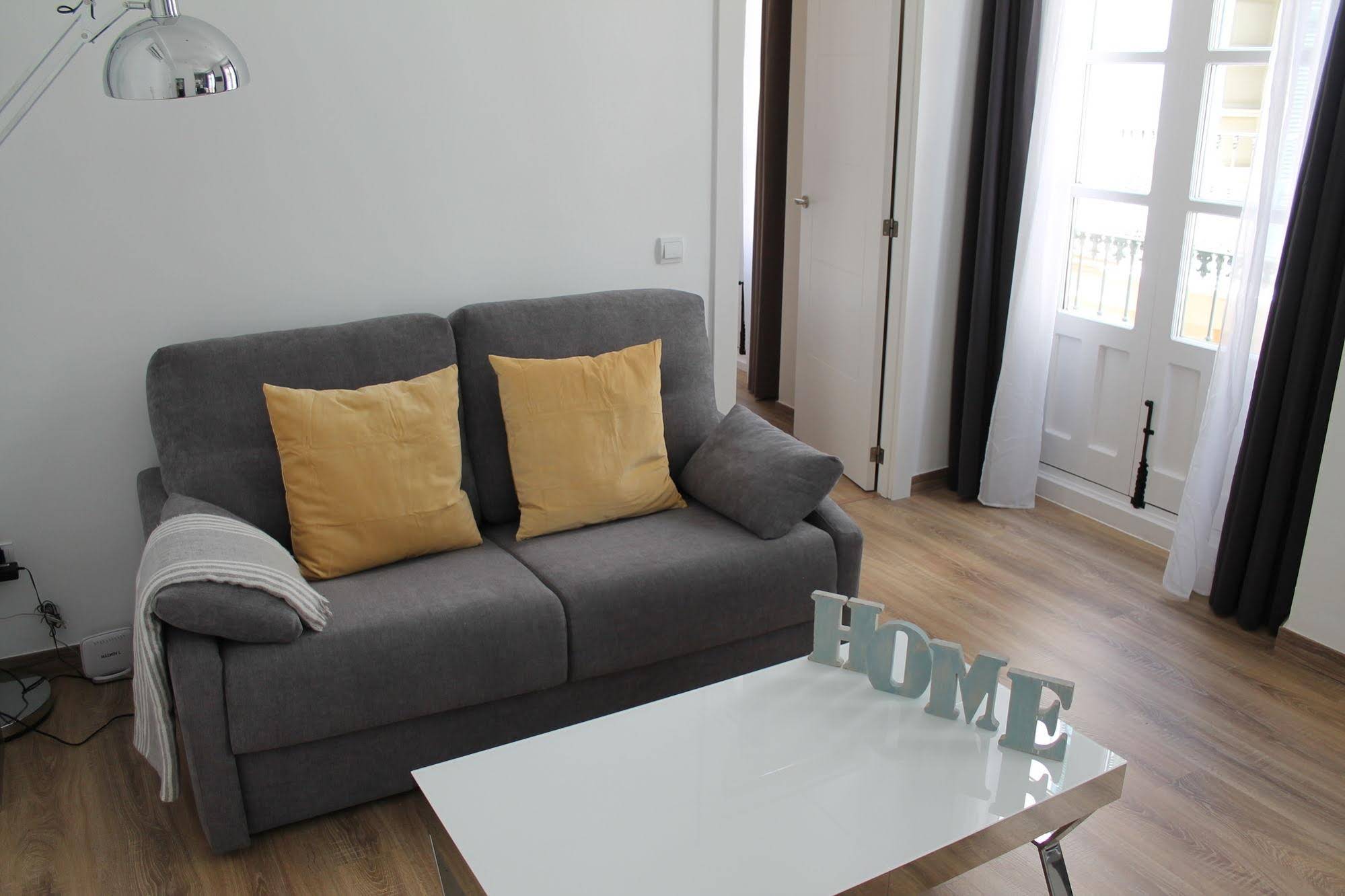 Living4Malaga Suites Superior