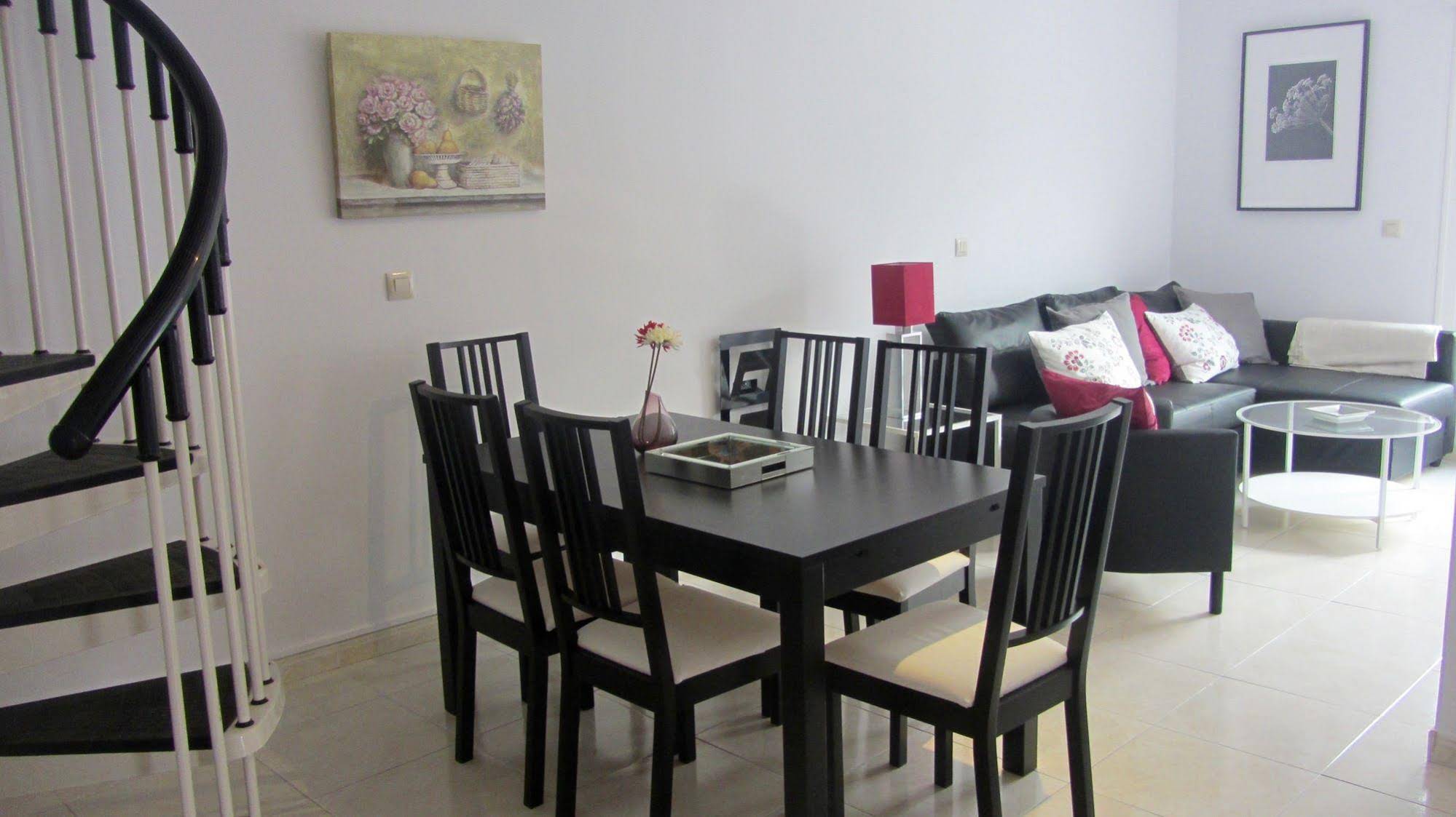 Apartamentos Decada Malaga
