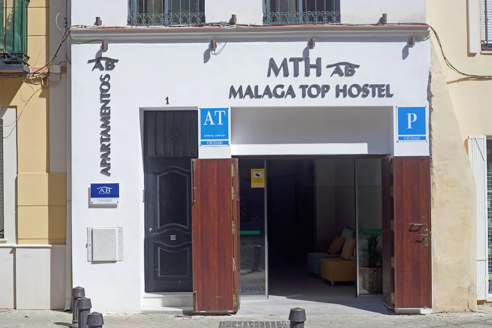 Malaga Top Hostel
