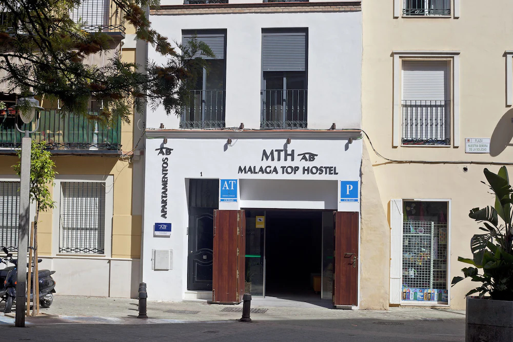 Malaga Top Hostel