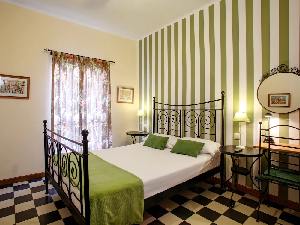 Málaga Lodge