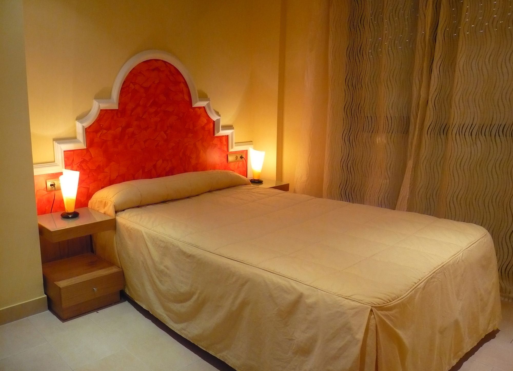 Apartments Suites Oficentro ORIGINAL