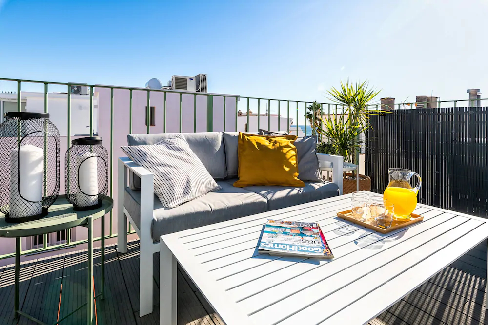 Pedregalejo by Solaga