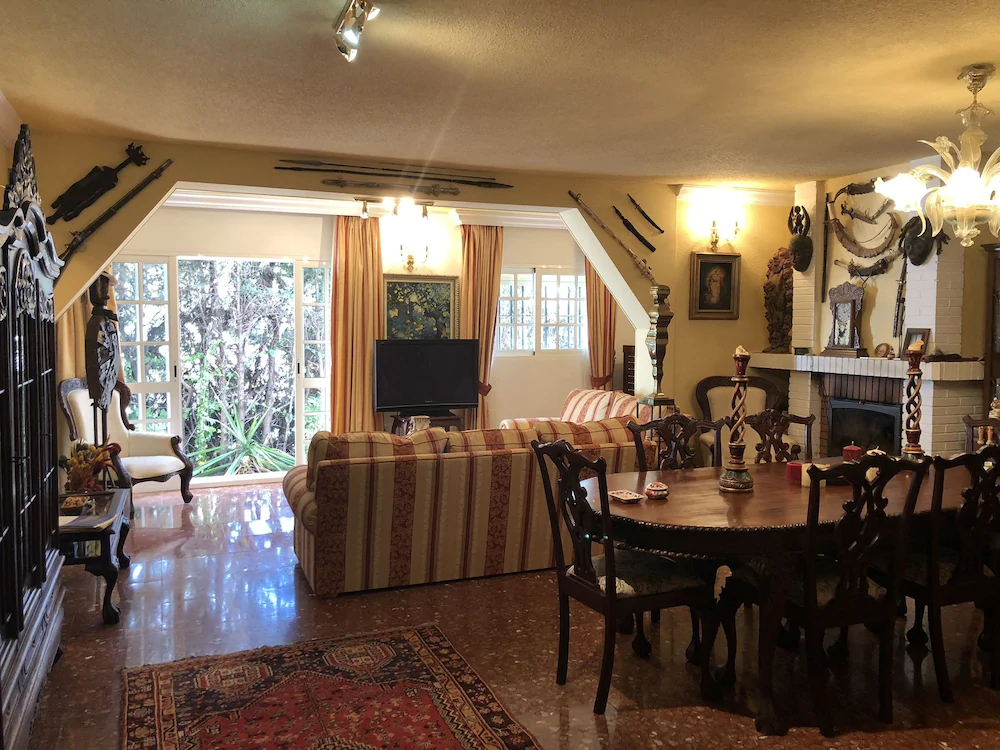 Rentcostadelsol Villa Pinares