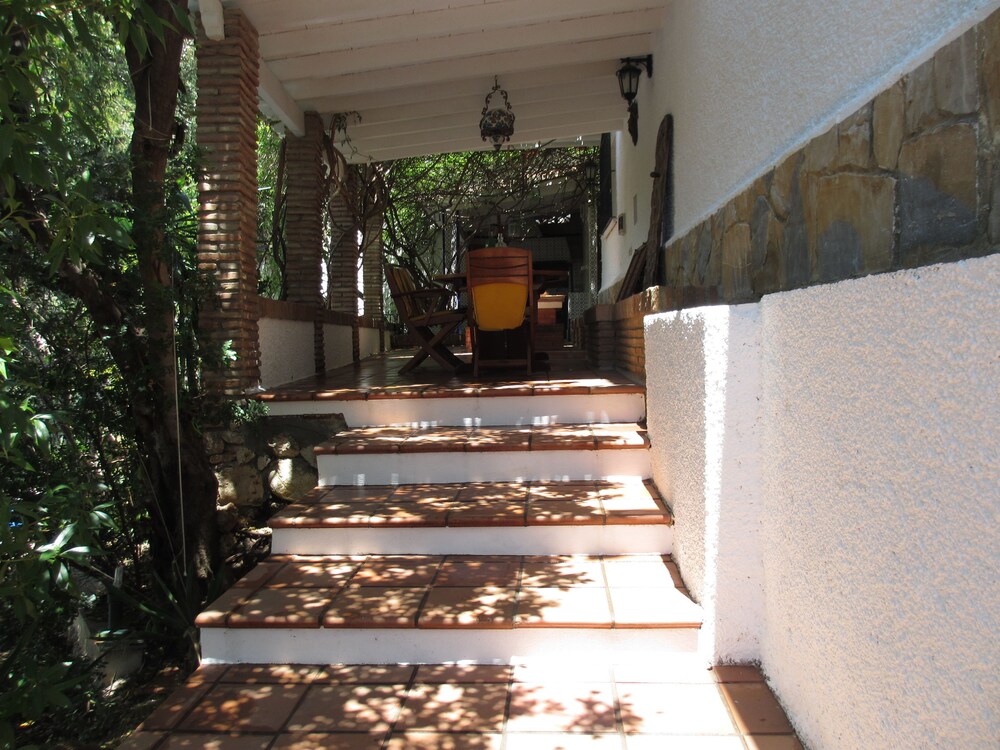 Rentcostadelsol Villa Pinares