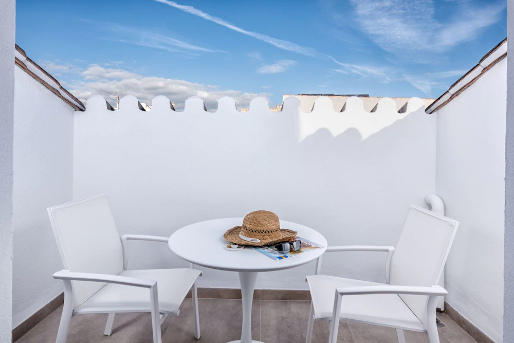 Solaga Suites Merced