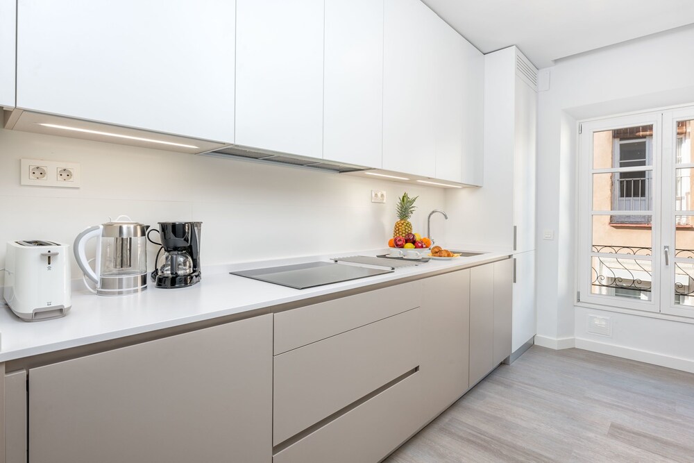 Solaga Suites Merced