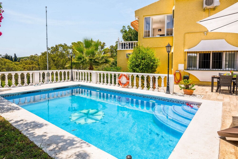 Solaga-Villa Costalota