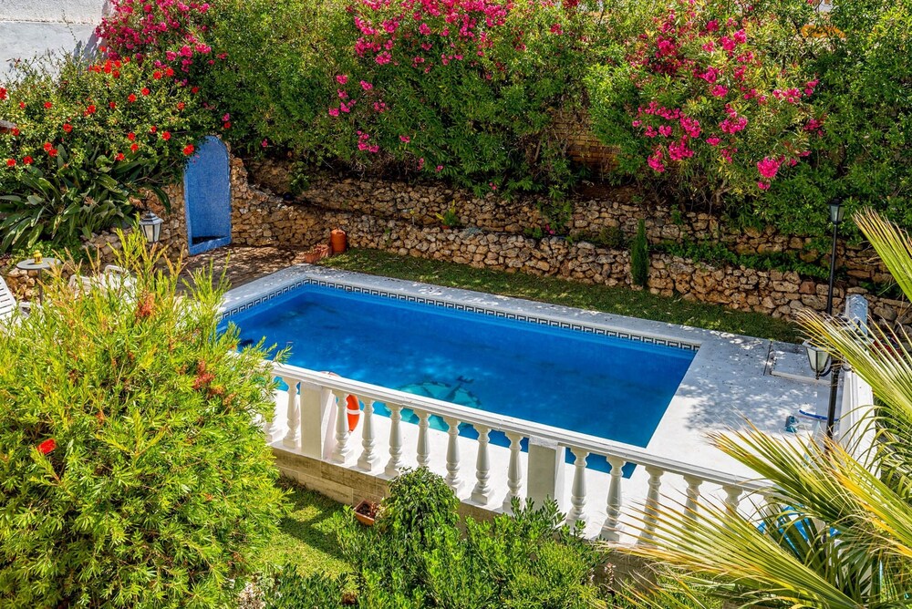Solaga-Villa Costalota