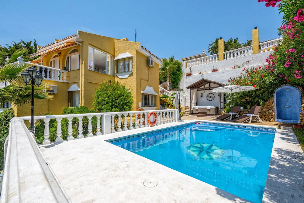 Solaga-Villa Costalota