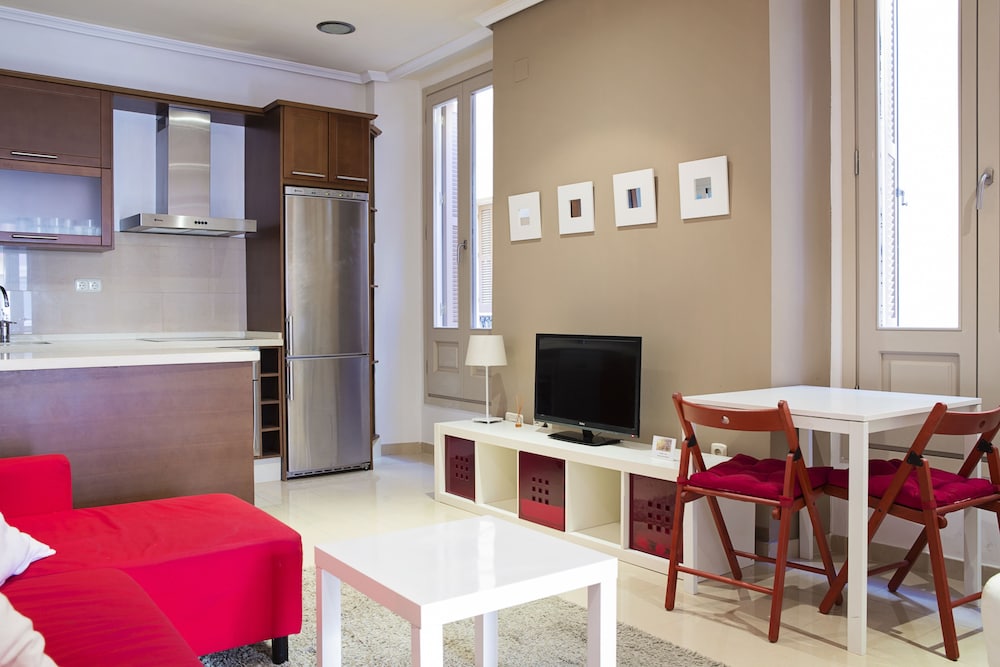 Suncity Flat Mitjana