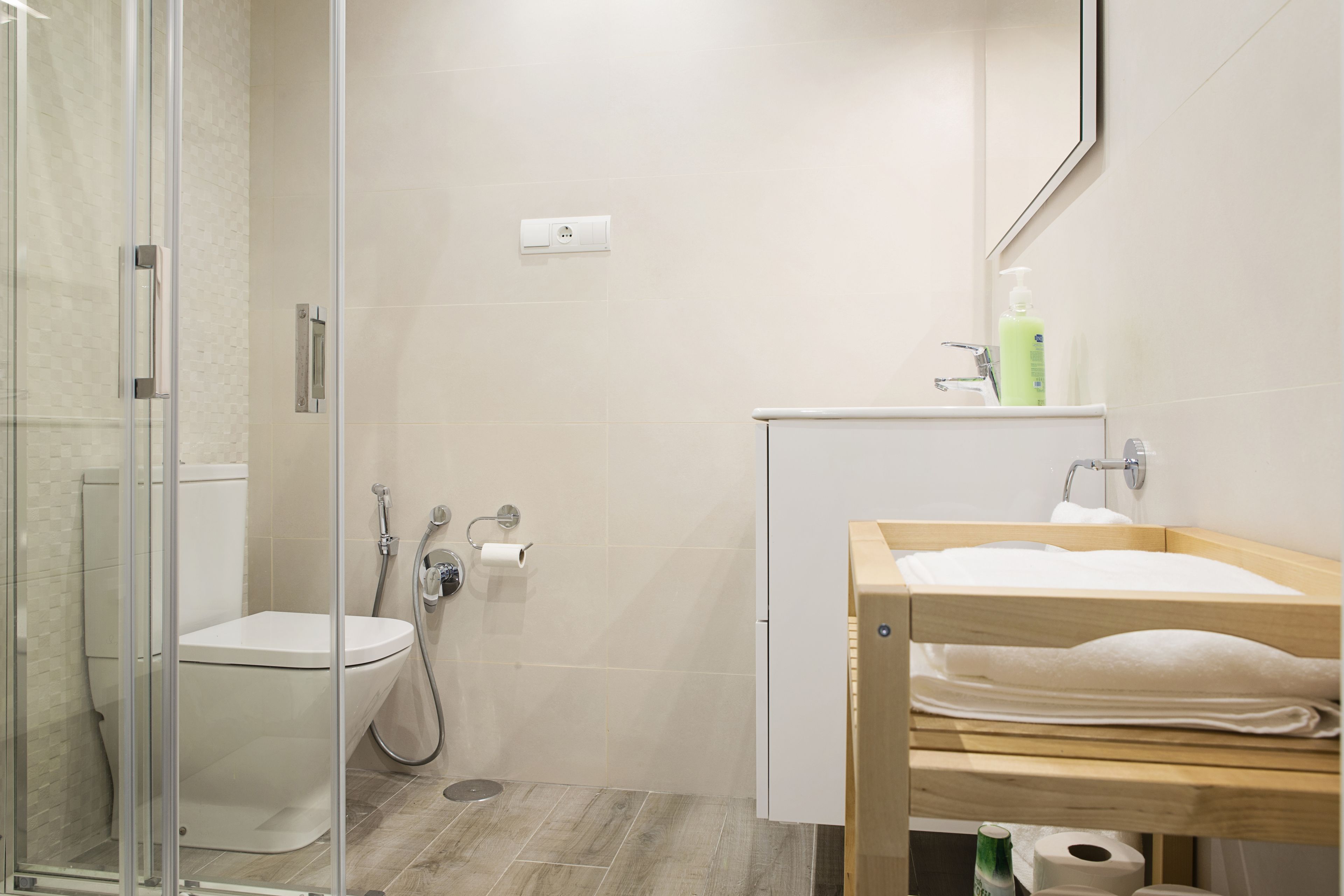 Suncity Flat Victoria