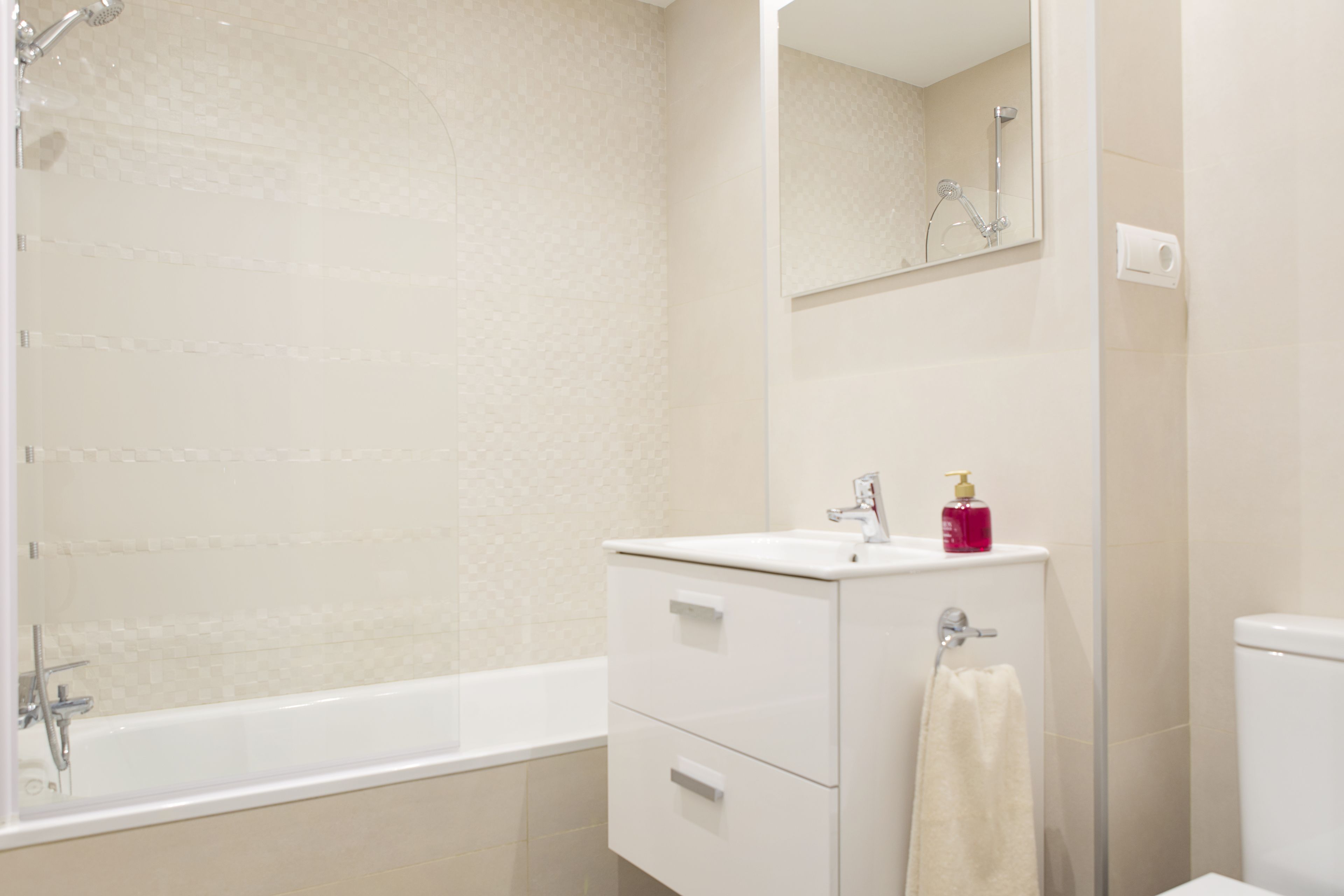 Suncity Flat Victoria