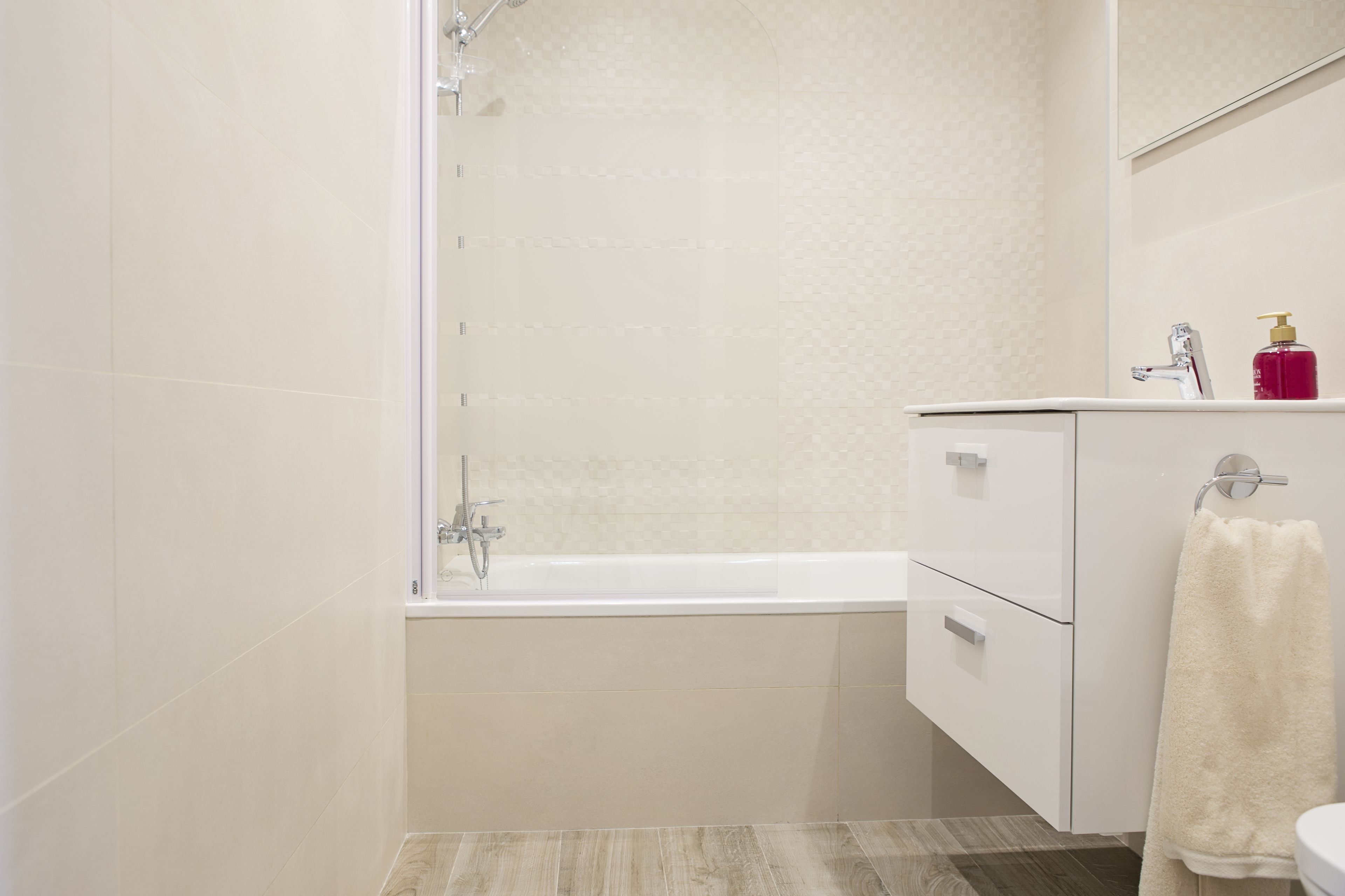 Suncity Flat Victoria