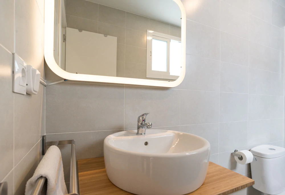 Teatro Plaza Apartments