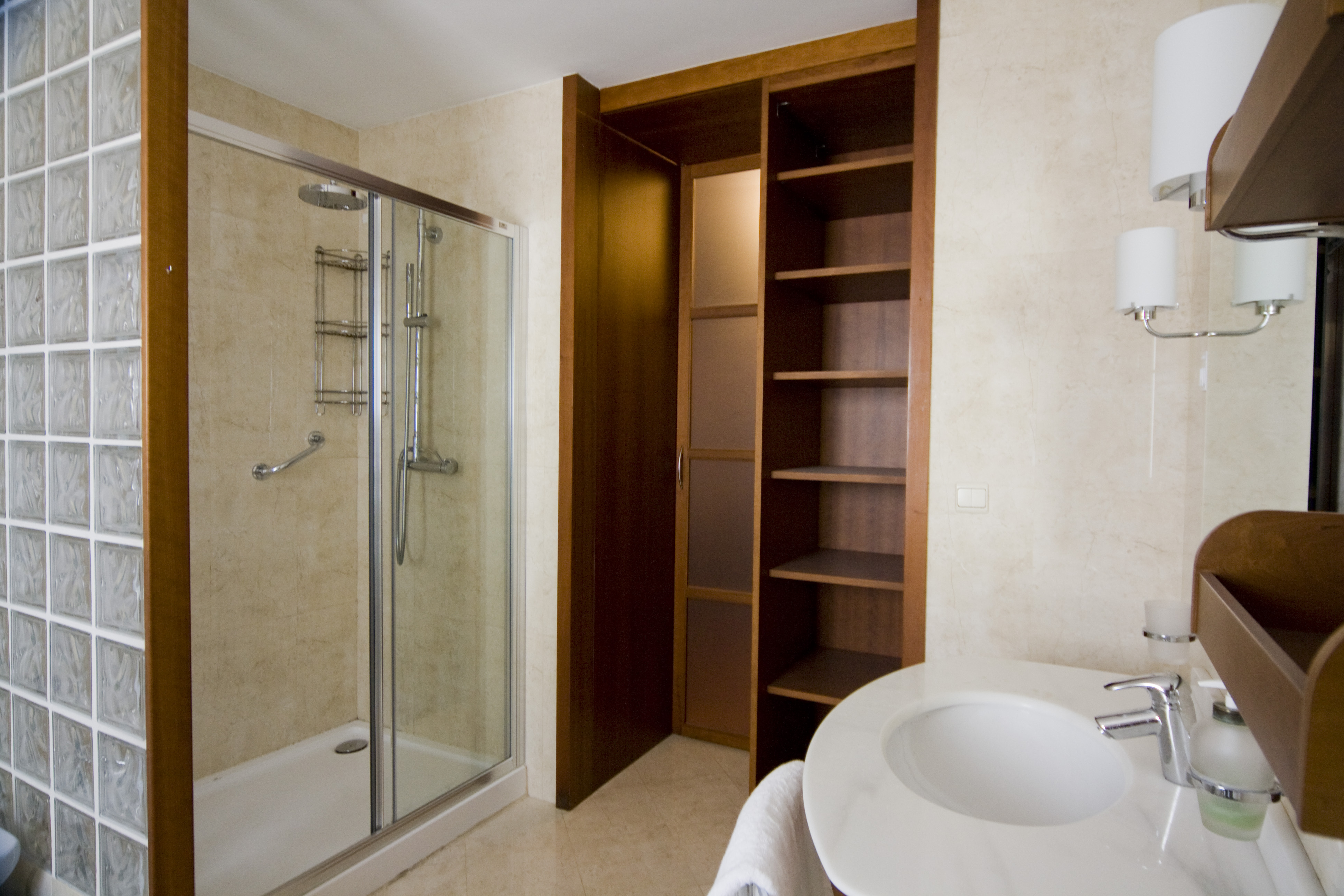 BYPILLOW Villa Lorena