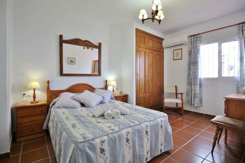 1003 Villa Cornocalejo