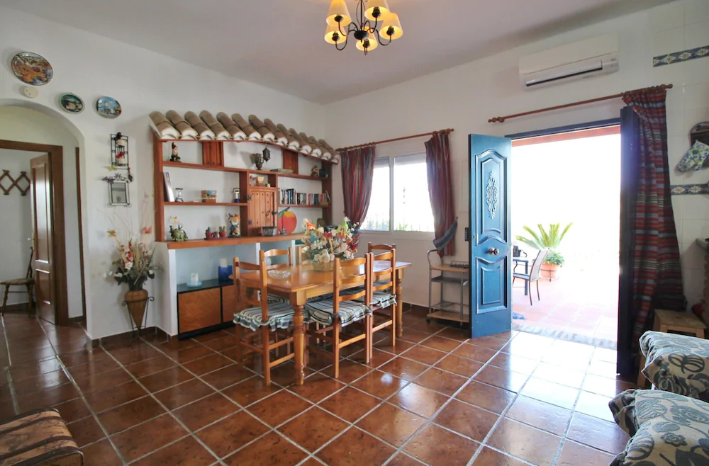 1003 Villa Cornocalejo