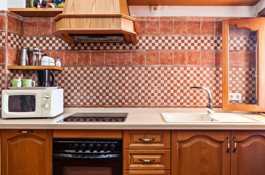 Apartamentos Abril