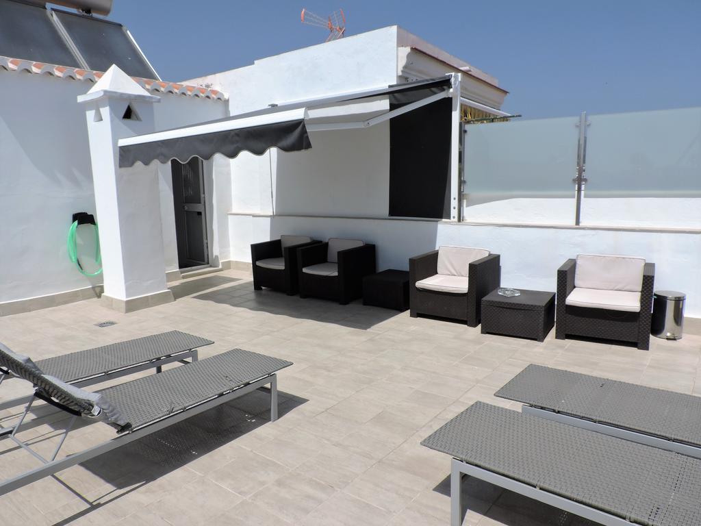 Apartamentos Abril