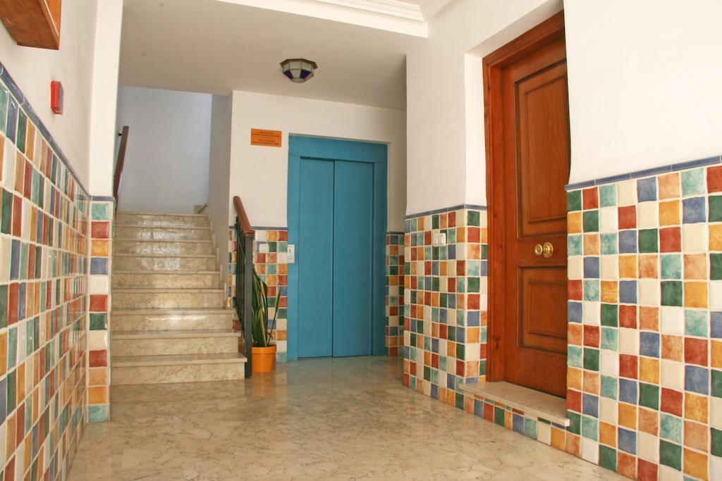 Apartamentos Latin