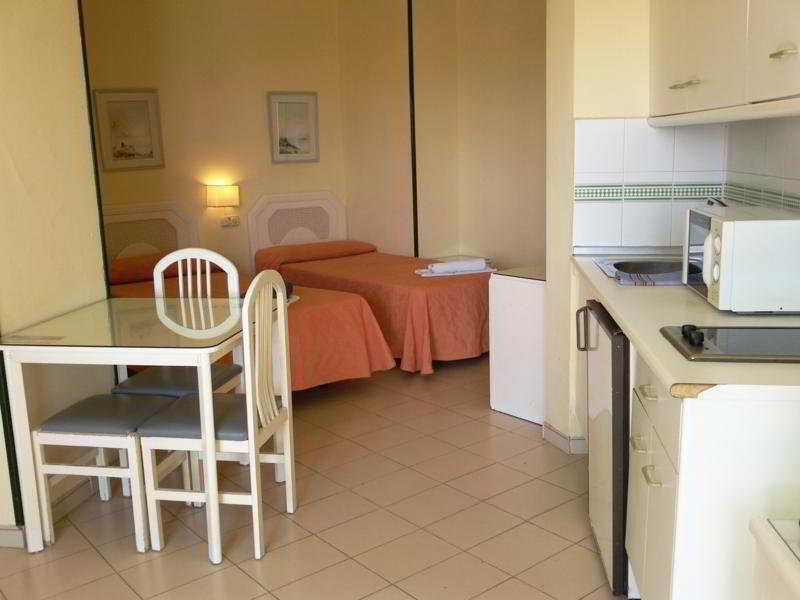 Apartamentos Mediterráneos