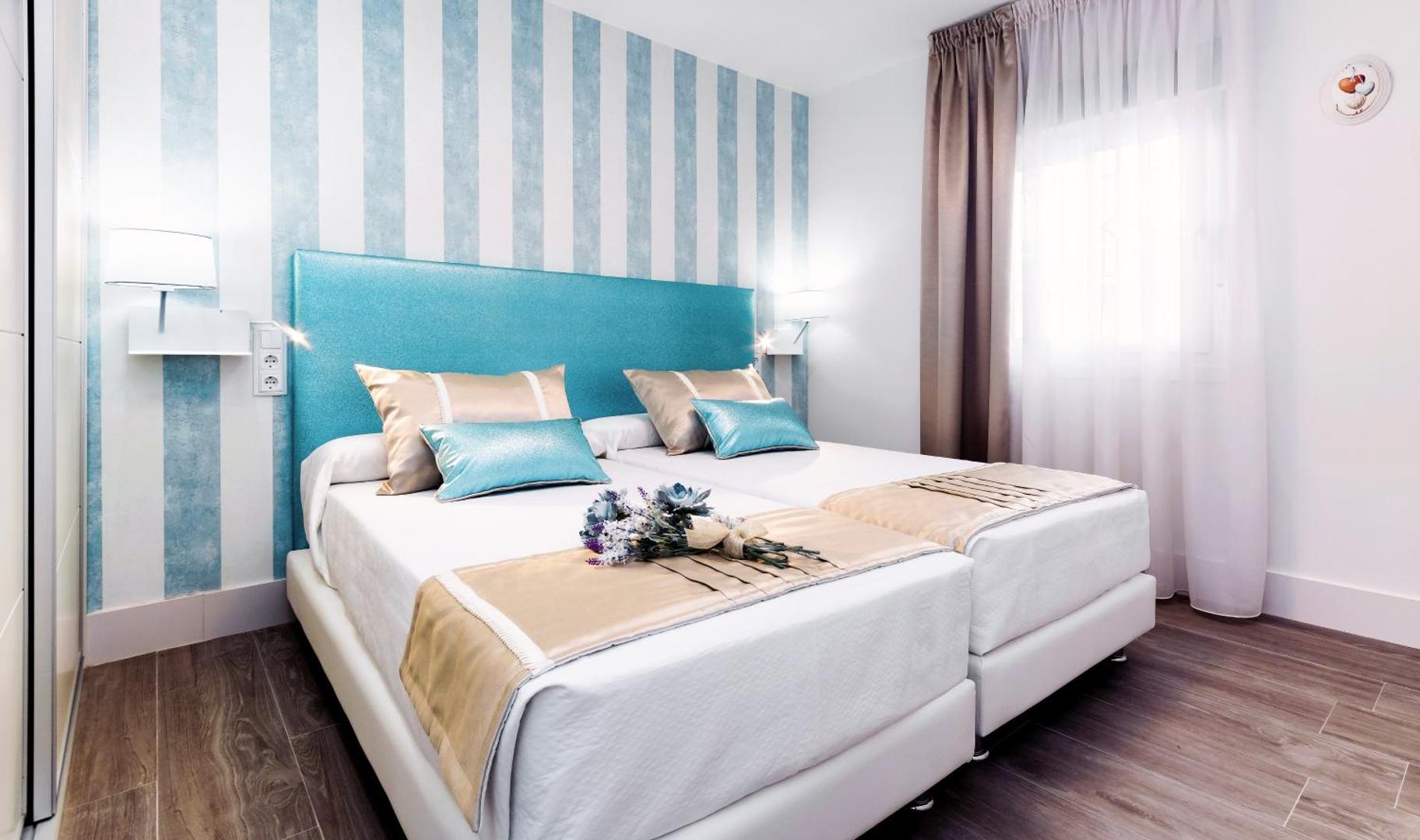 Apartamentos Perla Marina