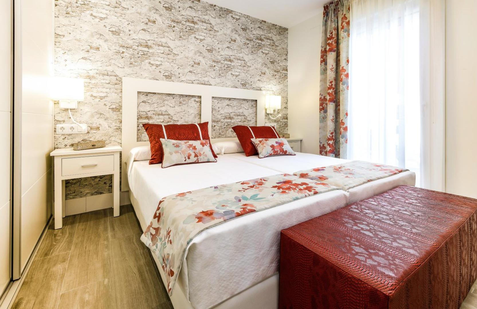 Apartamentos Perla Marina