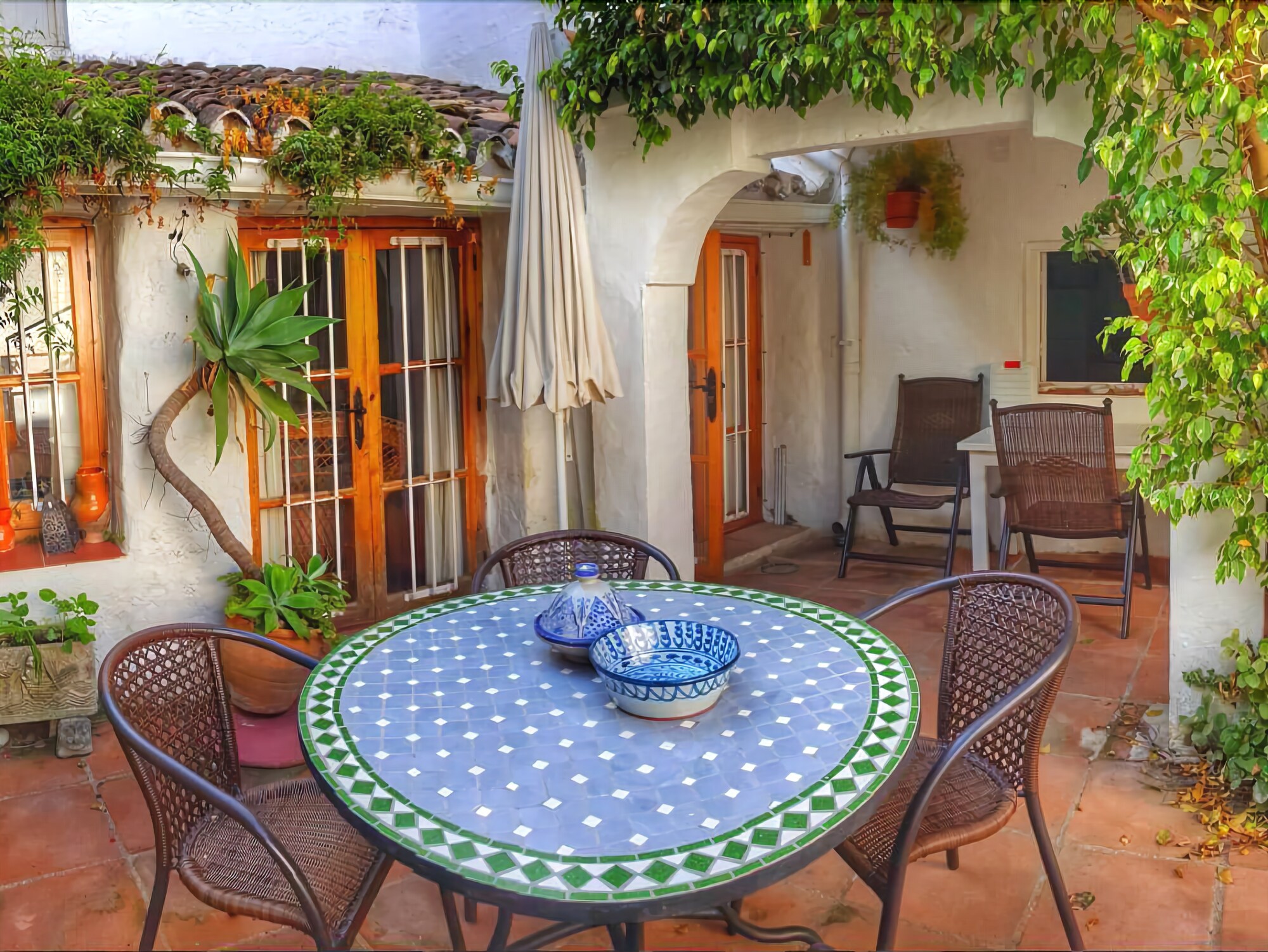 Casa Jazmin Carabeo