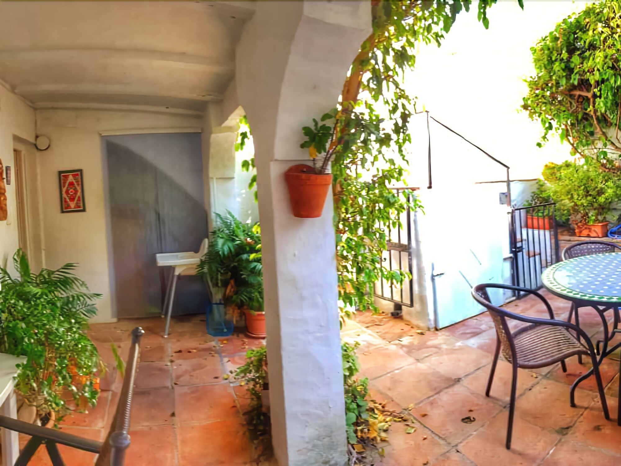 Casa Jazmin Carabeo