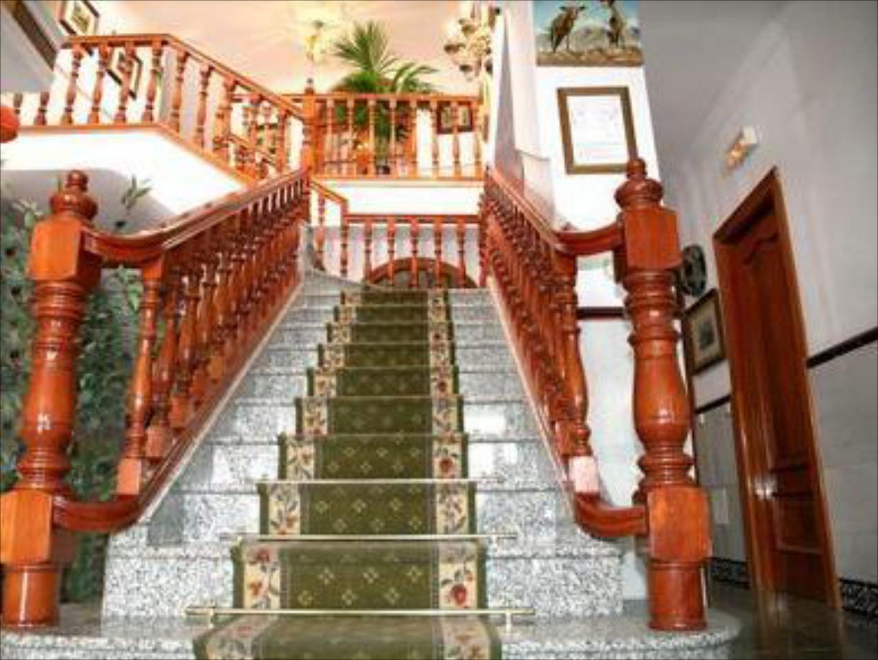 Hostal Nerjasol