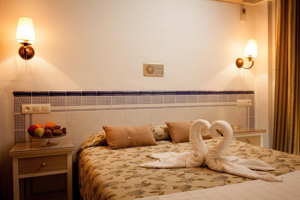 Hostal Plaza Cantarero