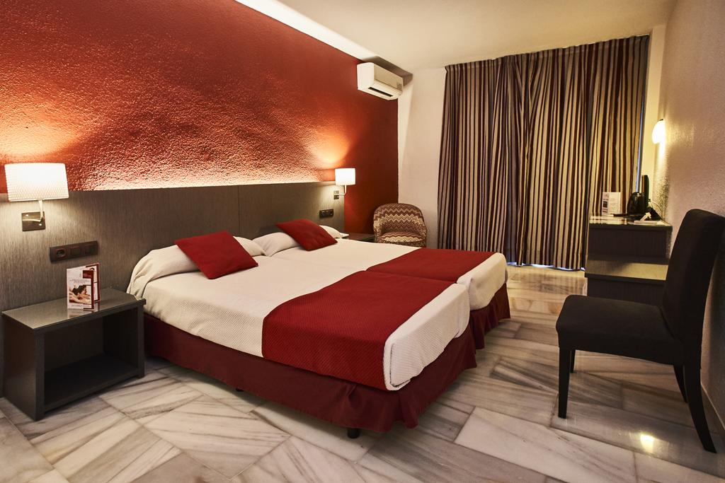 Hotel Nerja Club by Dorobe Hotels