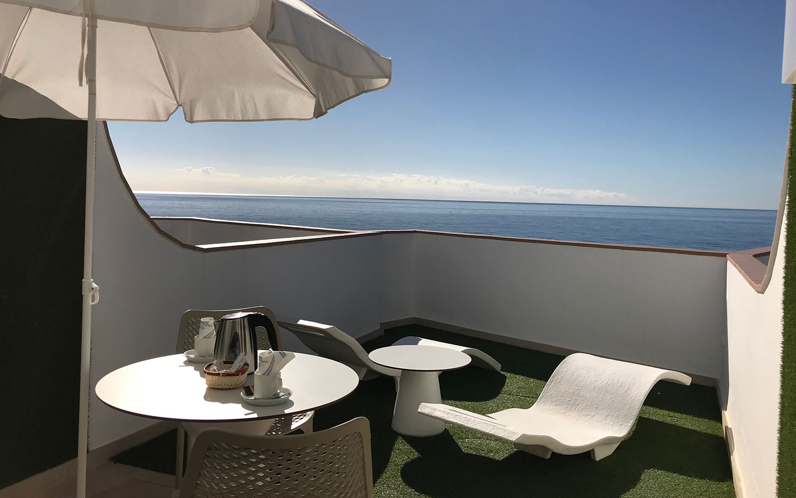 Hotel Perla Marina