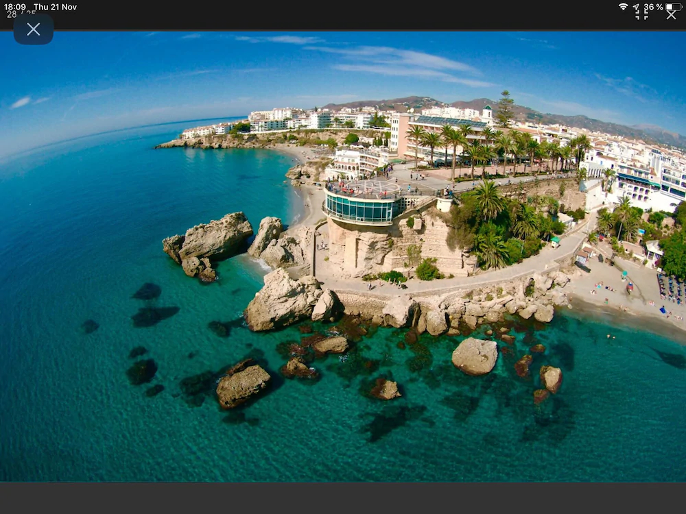 Los Mangos Nerja Canovas