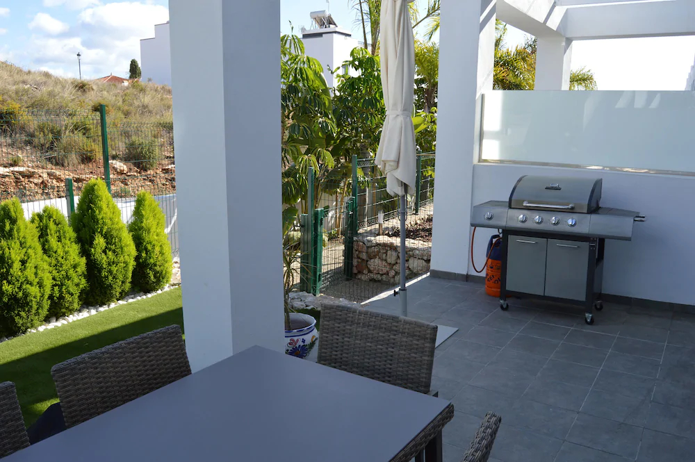 Los Mangos Nerja Canovas